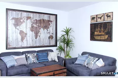 1093 Shippan Avenue #1, Stamford, CT 06902 - Photo 7