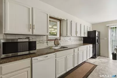 43 Thomas Street, Waterbury, CT 06706 - Photo 7