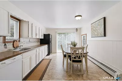 43 Thomas Street, Waterbury, CT 06706 - Photo 5