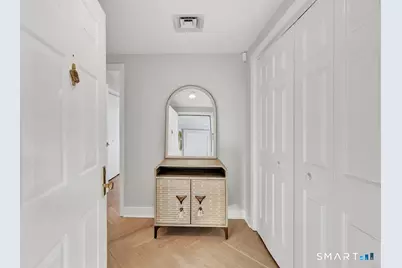43 Harbor Drive #509, Stamford, CT 06902 - Photo 3