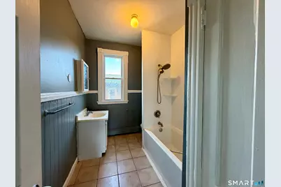 179-181 Babcock Street #3, Hartford, CT 06106 - Photo 11