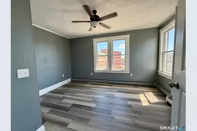 179-181 Babcock Street #3, Hartford, CT 06106 - Photo 5