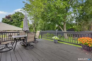 305 Meadowbrook Rd, Stratford, CT 06614 - Photo 27