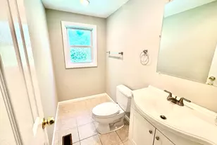 439 Quinn St, Naugatuck, CT 06770 - Photo 11
