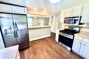 439 Quinn St, Naugatuck, CT 06770 - Photo 3