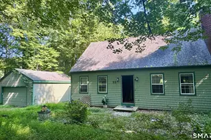 32 Old Rd, Clinton, CT 06413 - Photo 1