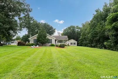 14 Oak Street, Wallingford, CT 06492 - Photo 3
