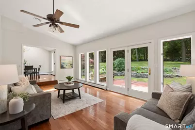20 Prindiville Avenue, Waterford, CT 06385 - Photo 5