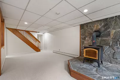 20 Prindiville Avenue, Waterford, CT 06385 - Photo 29