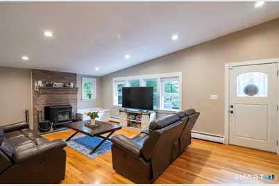 686 Squaw Rock Road, Plainfield, CT 06354 - Photo 5