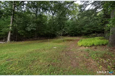 686 Squaw Rock Road, Plainfield, CT 06354 - Photo 19