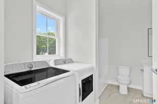 68 Whiting St, Plainville, CT 06062 - Photo 11