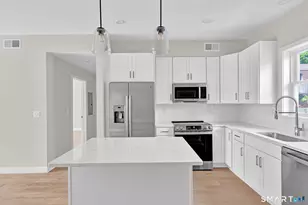 68 Whiting St, Plainville, CT 06062 - Photo 3