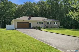 16 Ezra St, North Haven, CT 06473 - Photo 1