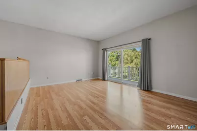 61 Meetinghouse Village #1, Meriden, CT 06450 - Photo 9