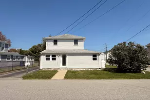 40 Portland Ave, Old Lyme, CT 06371 - Photo 1