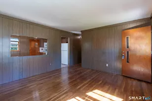 146 Downes St, Waterbury, CT 06704 - Photo 15