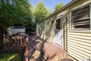146 Downes St, Waterbury, CT 06704 - Photo 3