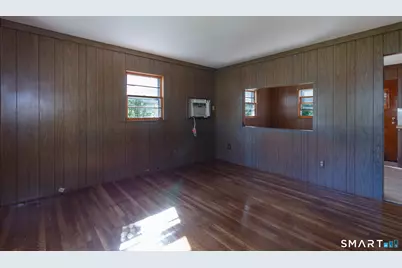 146 Downes Street, Waterbury, CT 06704 - Photo 17