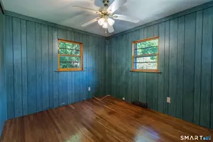 146 Downes St, Waterbury, CT 06704 - Photo 29