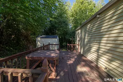 146 Downes Street, Waterbury, CT 06704 - Photo 27