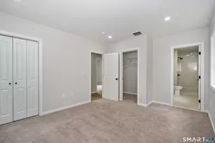 9 Washington St, Windsor Locks, CT 06096 - Photo 11