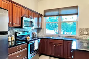 5 Hundley Ct, Stamford, CT 06902 - Photo 21