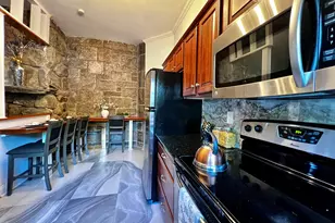 5 Hundley Ct, Stamford, CT 06902 - Photo 7
