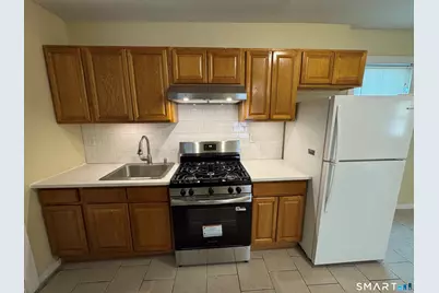 33 Stevens Street #1st Fl, New Haven, CT 06519 - Photo 3