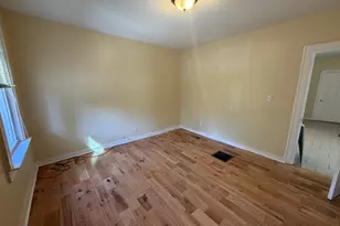 33 Stevens St, New Haven, CT 06519 - Photo 9