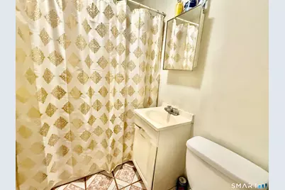 49-55 Dupont Place, Bridgeport, CT 06610 - Photo 13