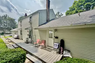 49-55 Dupont Pl, Bridgeport, CT 06610 - Photo 9