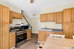 32 Jubilee St, New Britain, CT 06051 - Photo 3