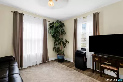 32 Jubilee Street, New Britain, CT 06051 - Photo 7