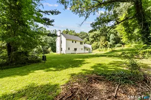 68 E Village Rd, Monroe, CT 06468 - Photo 7