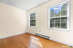 68 E Village Rd, Monroe, CT 06468 - Photo 21