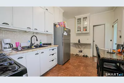 46 Deforest Avenue, Bridgeport, CT 06607 - Photo 3