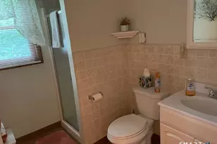 341 Deepwood Dr, Lebanon, CT 06249 - Photo 9
