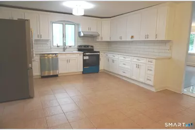 124 Harbor Drive, Stamford, CT 06902 - Photo 7