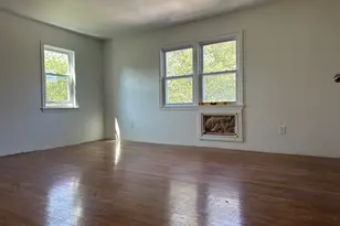 124 Harbor Dr, Stamford, CT 06902 - Photo 13
