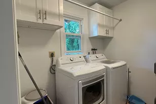 124 Harbor Dr, Stamford, CT 06902 - Photo 11