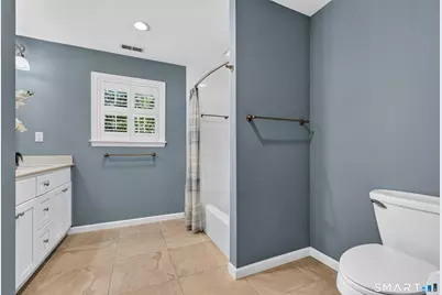 29 Maplewood Drive, Danbury, CT 06811 - Photo 25