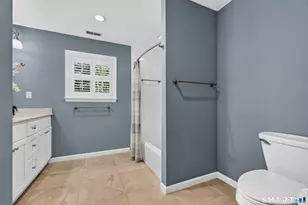 29 Maplewood Dr, Danbury, CT 06811 - Photo 25