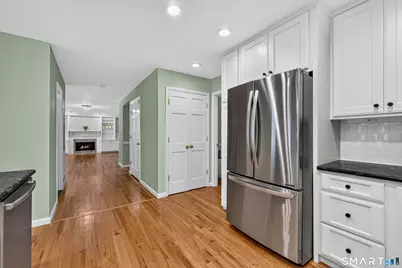 29 Maplewood Drive, Danbury, CT 06811 - Photo 11