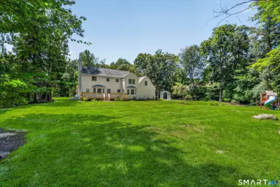 29 Maplewood Drive, Danbury, CT 06811 - Photo 33