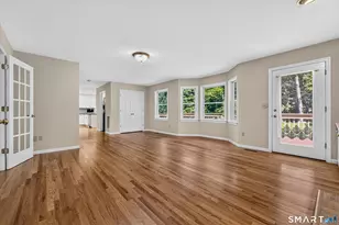 29 Maplewood Dr, Danbury, CT 06811 - Photo 5
