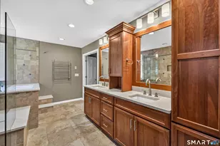 29 Maplewood Dr, Danbury, CT 06811 - Photo 19