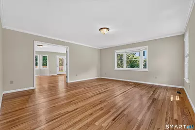 29 Maplewood Drive, Danbury, CT 06811 - Photo 3