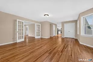 29 Maplewood Dr, Danbury, CT 06811 - Photo 9