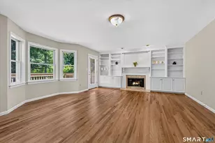 29 Maplewood Dr, Danbury, CT 06811 - Photo 7